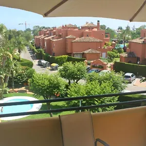 Skysea Holidays Banus Estepona